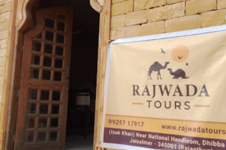 Rajwada Tours