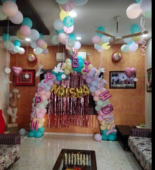 Aarshi Holidays & Party Event