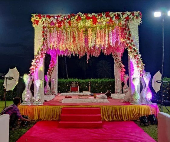Giriraj Decorators - Best Decorator In Valsad