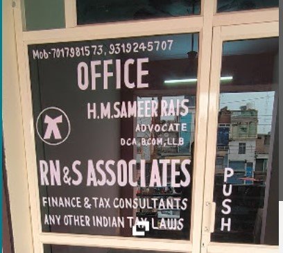 RN & S ASSOCIATES