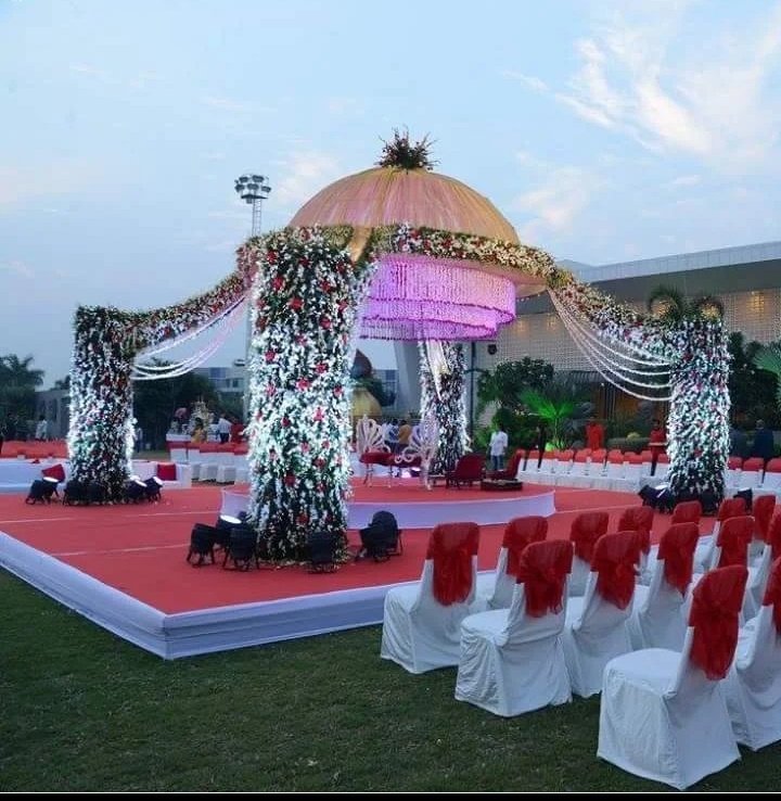 Ak events planner and balloon decoration