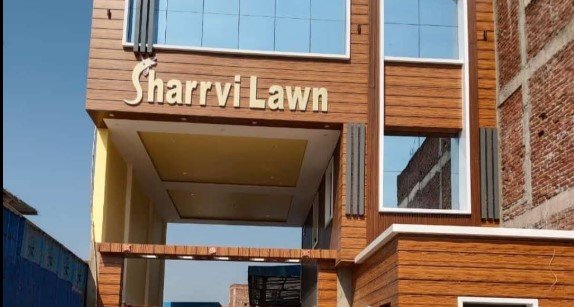 Sharrvi Lawn
