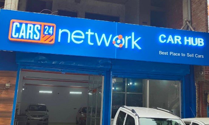 CAR HUB KANPUR