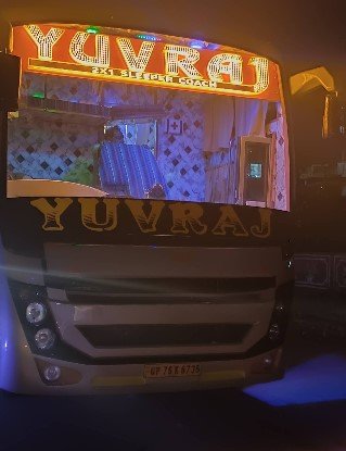 Yuvraj Travels Farrukhabad